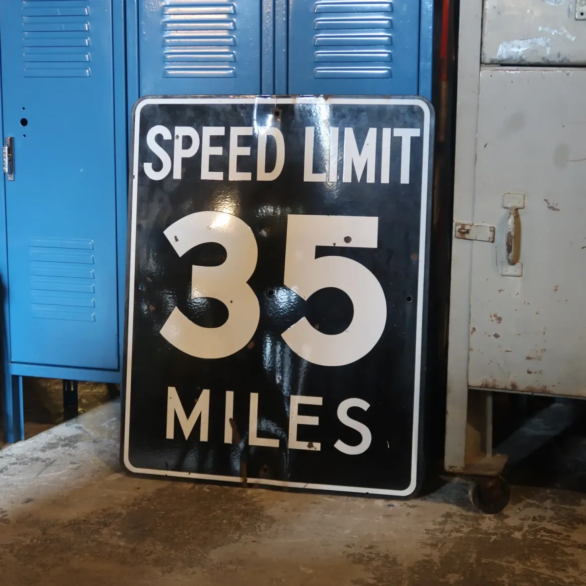 SPEED LIMIT 35 MILES ロードサイン ホーロー