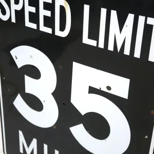 SPEED LIMIT 35 MILES ロードサイン ホーロー