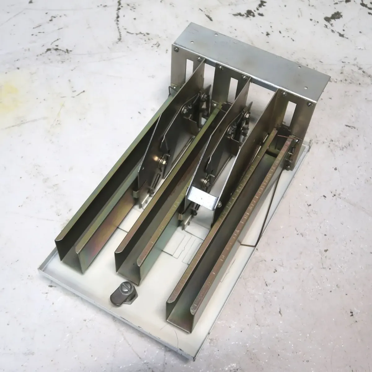 ビンテージ スタンプマシン 切手販売機