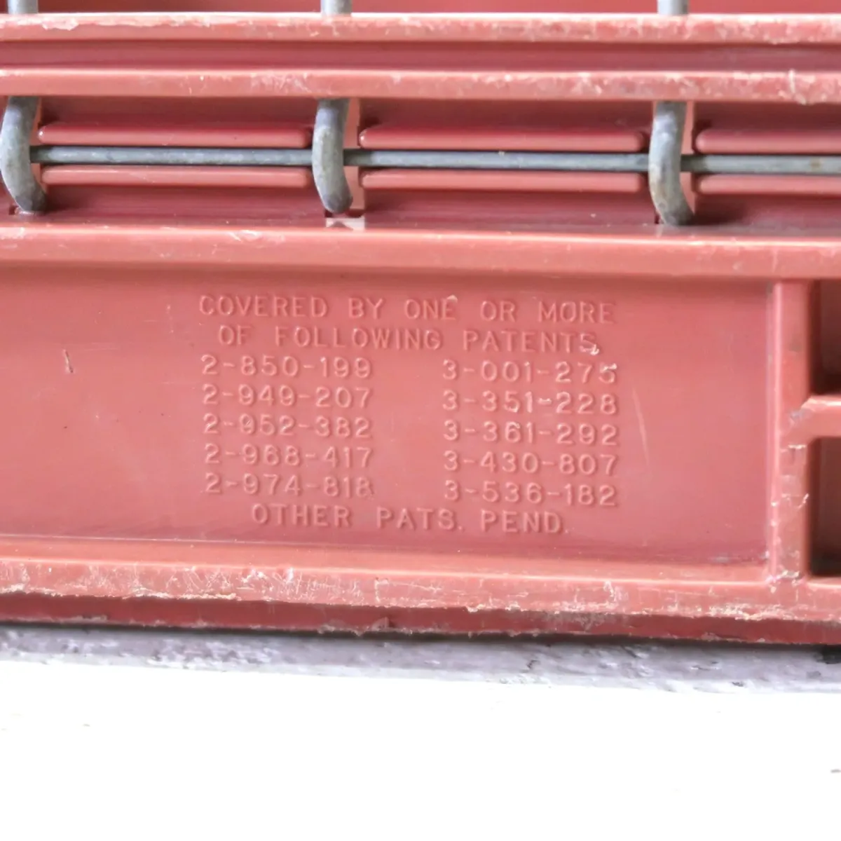 CARNATION ビンテージ ワイヤーバスケット