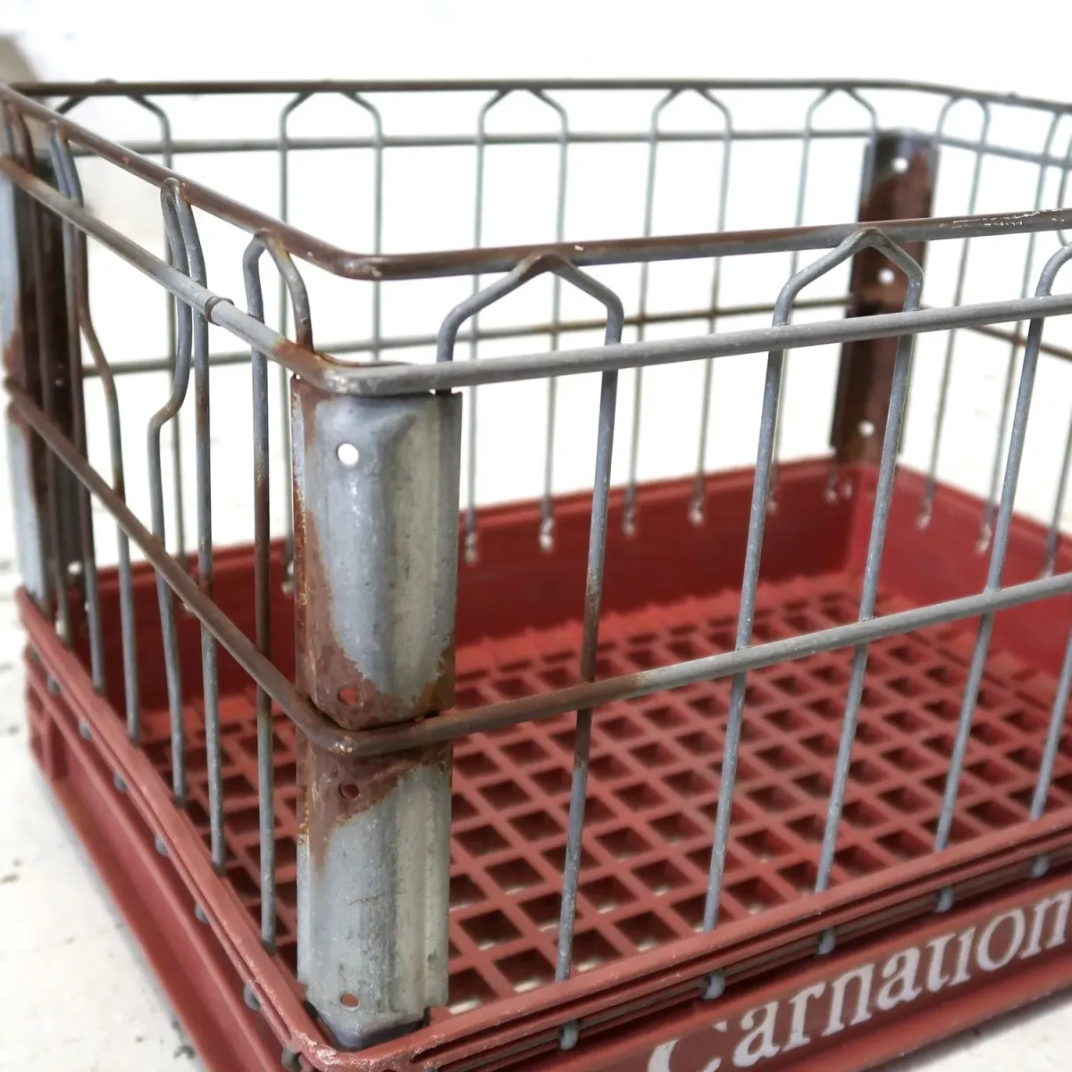 CARNATION ビンテージ ワイヤーバスケット