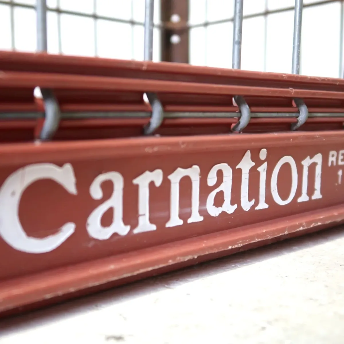 CARNATION ビンテージ ワイヤーバスケット