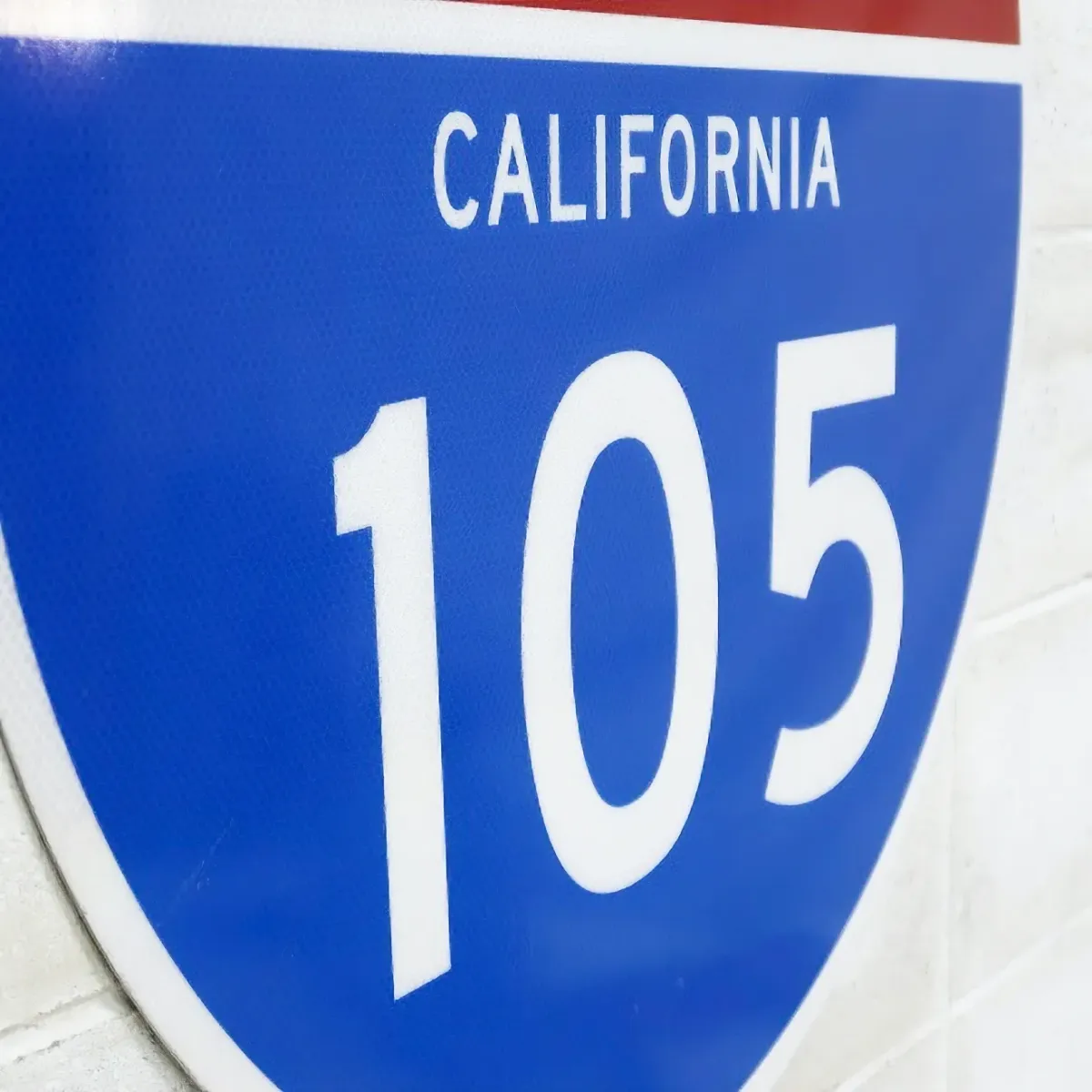 INTERSTATE CALIFORNIA 105 ロードサイン