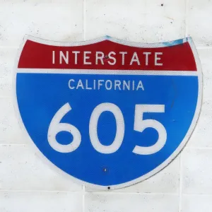 INTERSTATE CALIFORNIA 605 ロードサイン