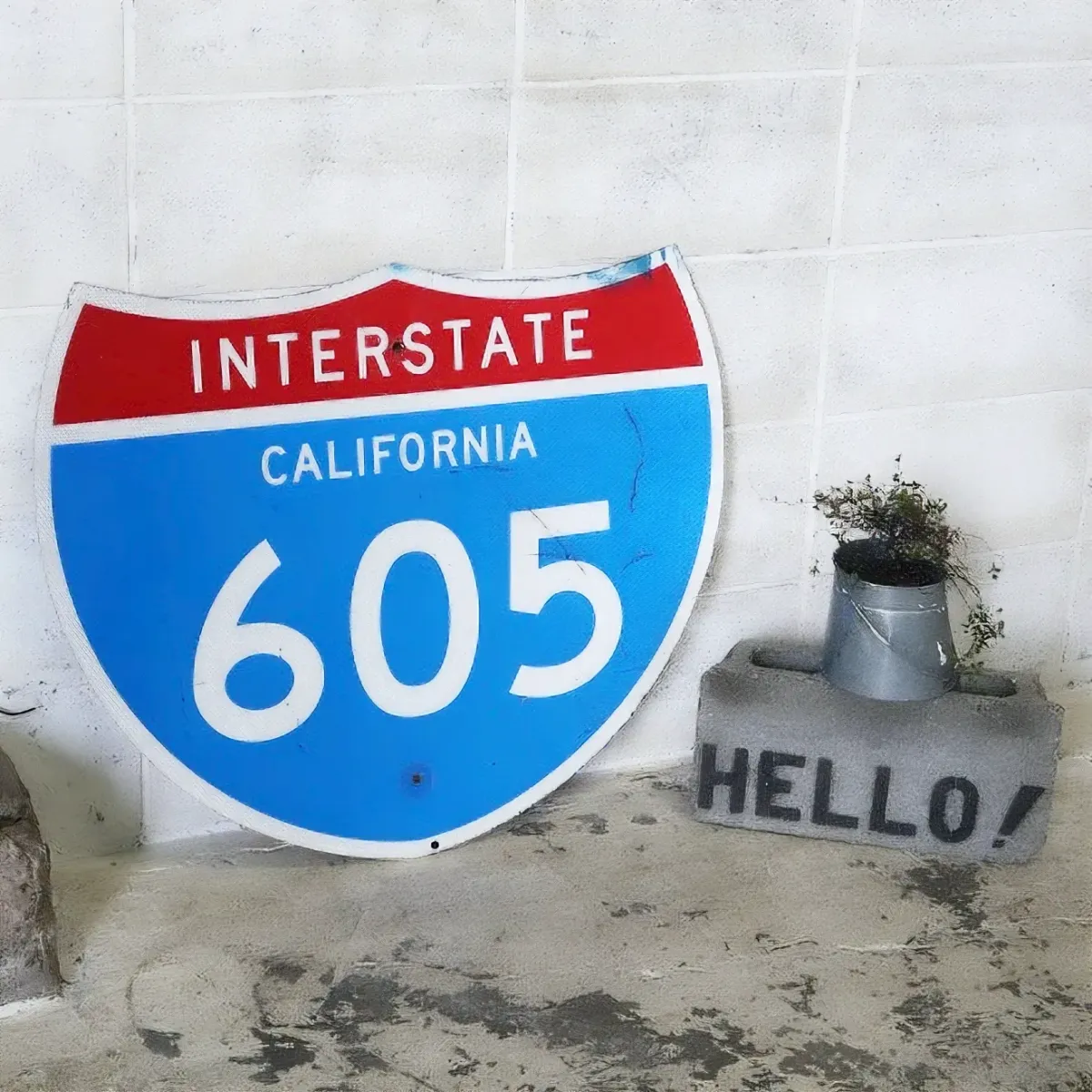 INTERSTATE CALIFORNIA 605 ロードサイン