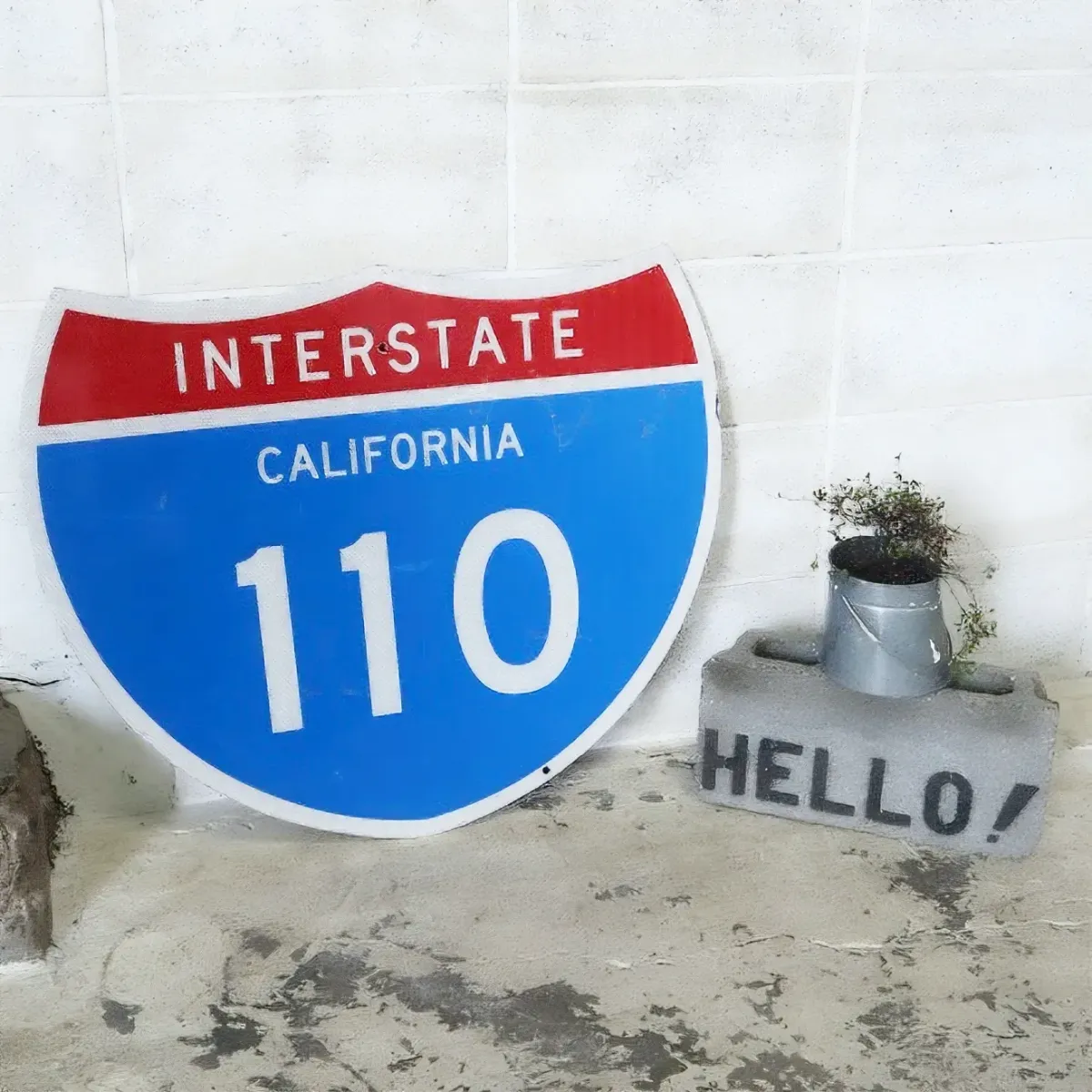 INTERSTATE CALIFORNIA 105 ロードサイン