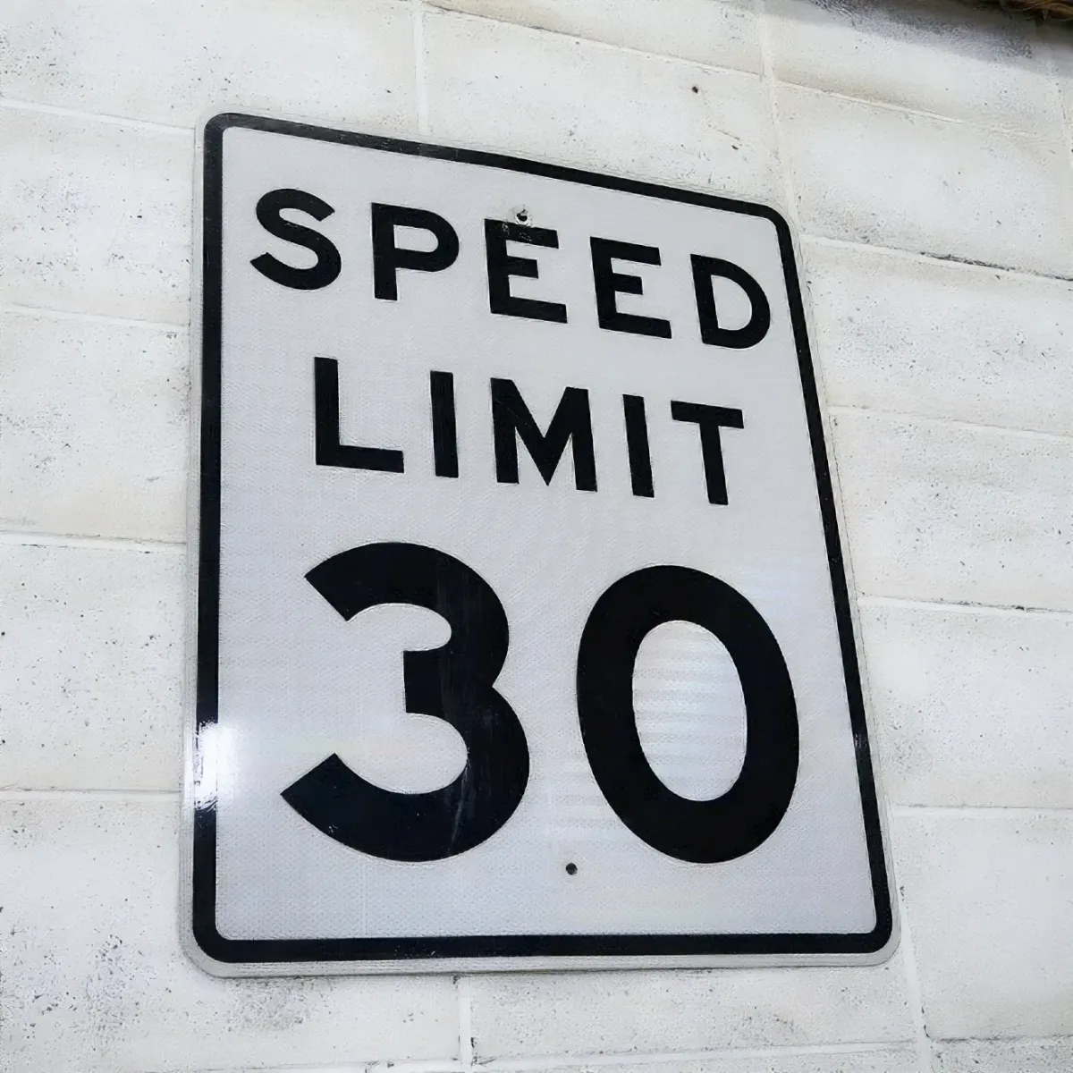 ロードサイン SPEED LIMIT 30