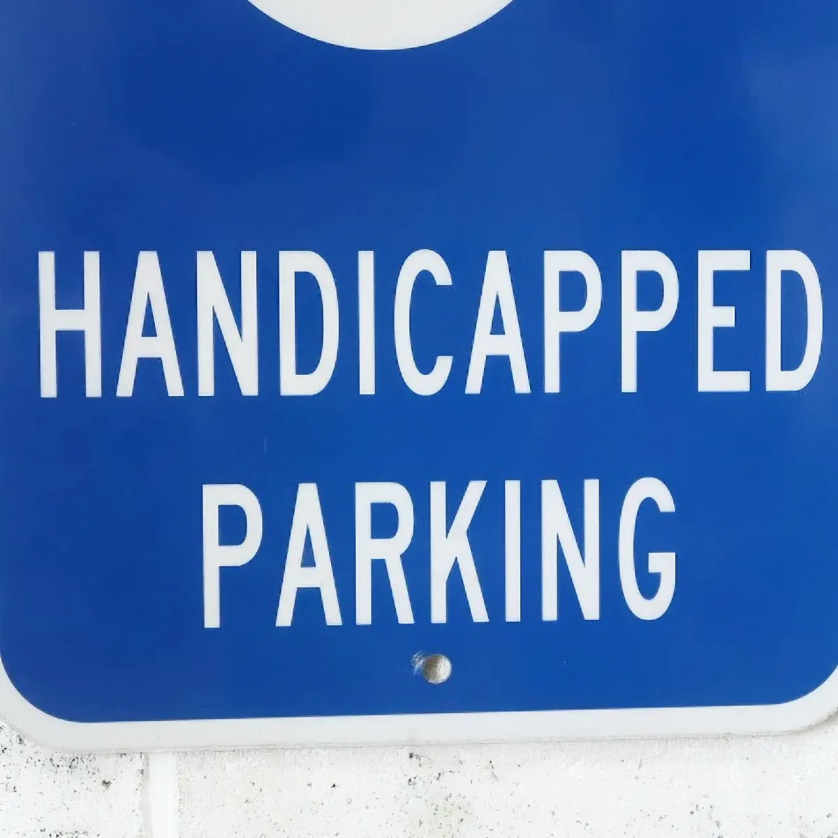 HANDICAPPED PARKING ロードサイン