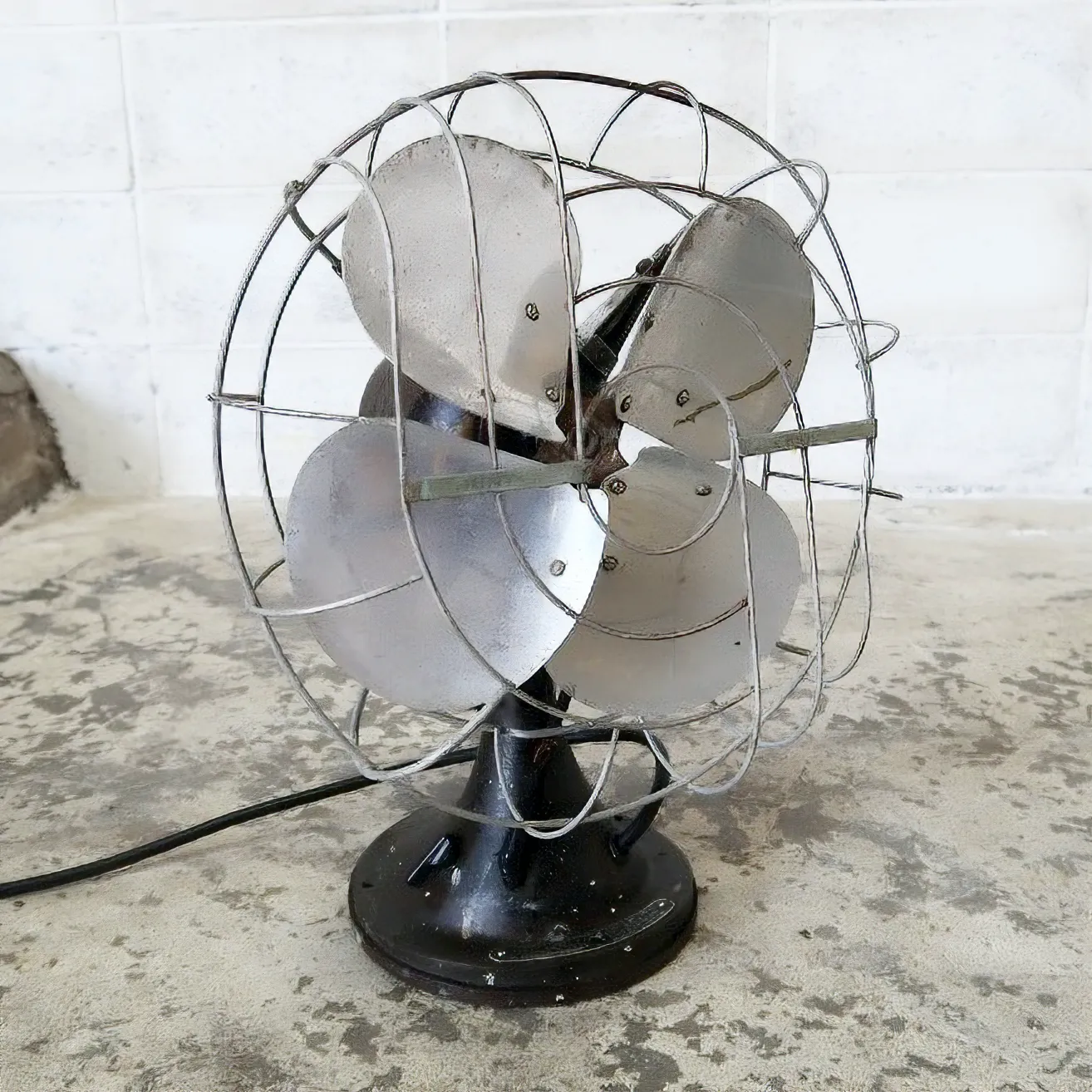 【アンティーク】昭和レトロ 扇風機 スチール ファン アイアン インダストリアル アンティーク 扇風機 ファン | glow ANTIQUES