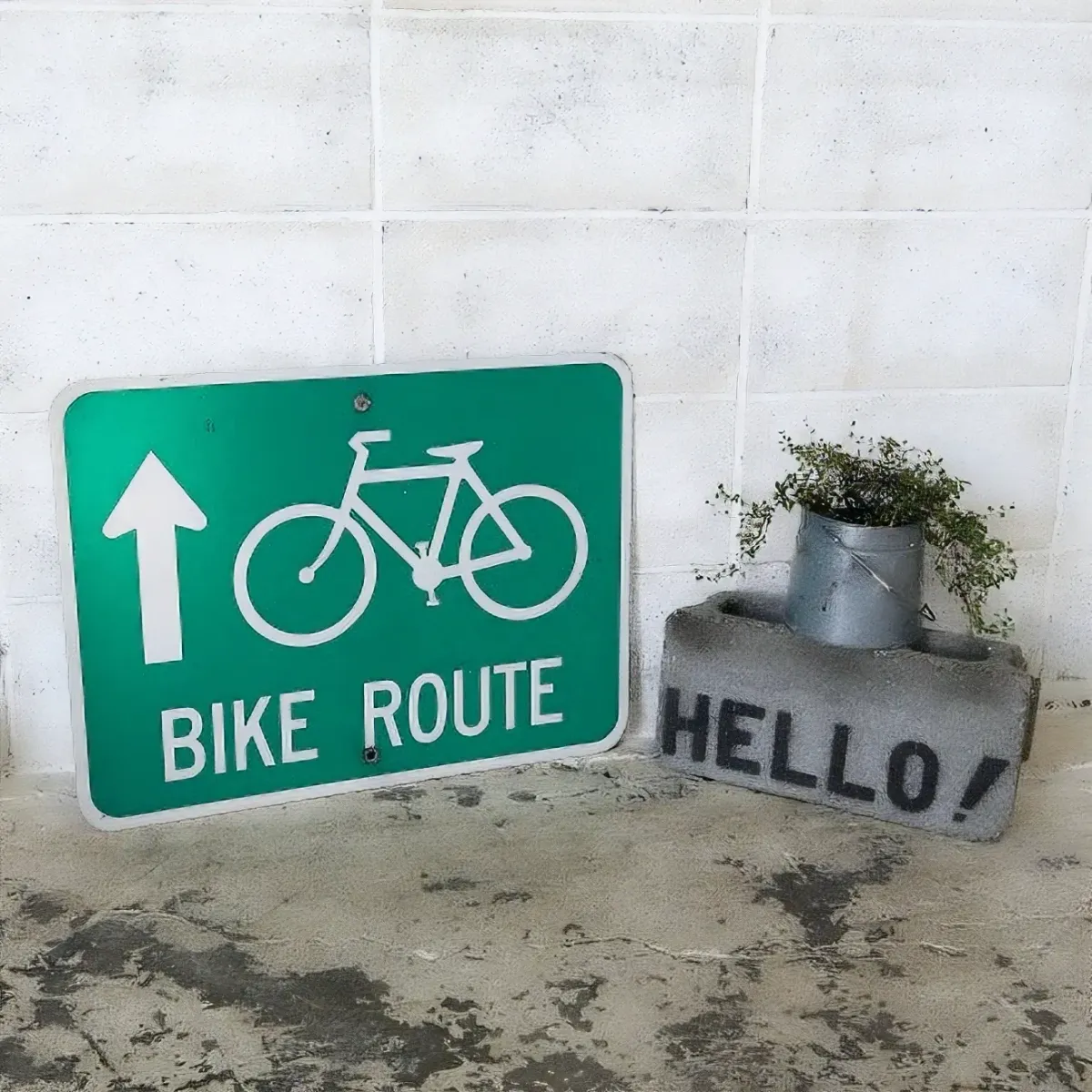 BIKE ROUTE ロードサイン