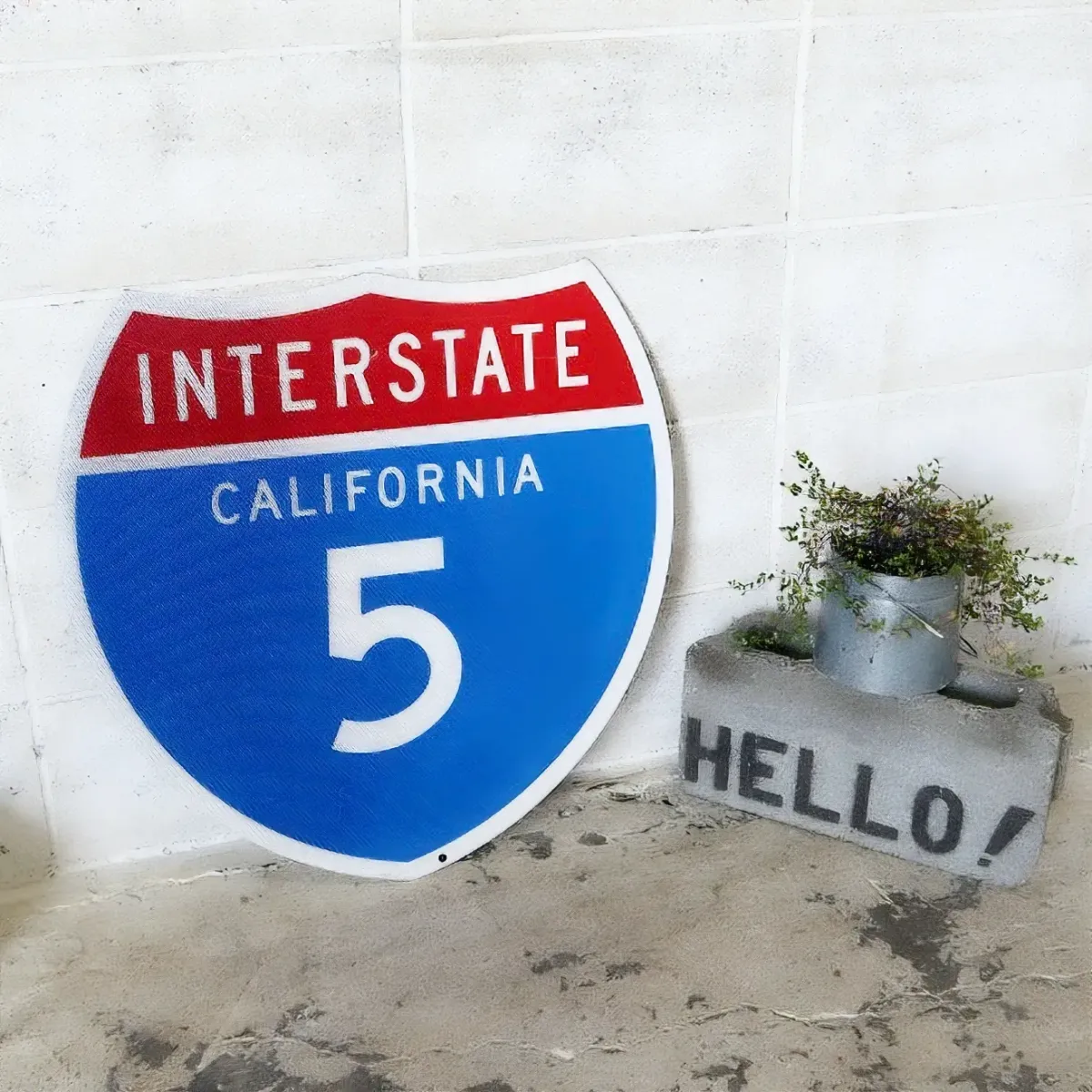 INTERSTATE CALIFORNIA 5 ロードサイン