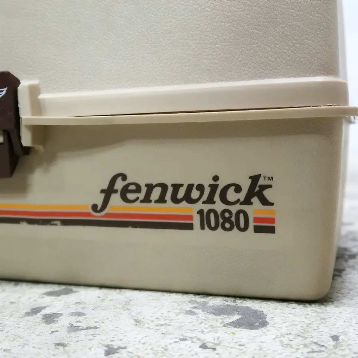 fenwick タックルボックス