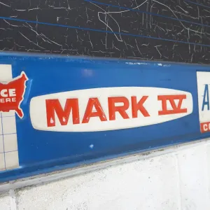 MARK Ⅳ ビンテージ メタルサイン 黒板