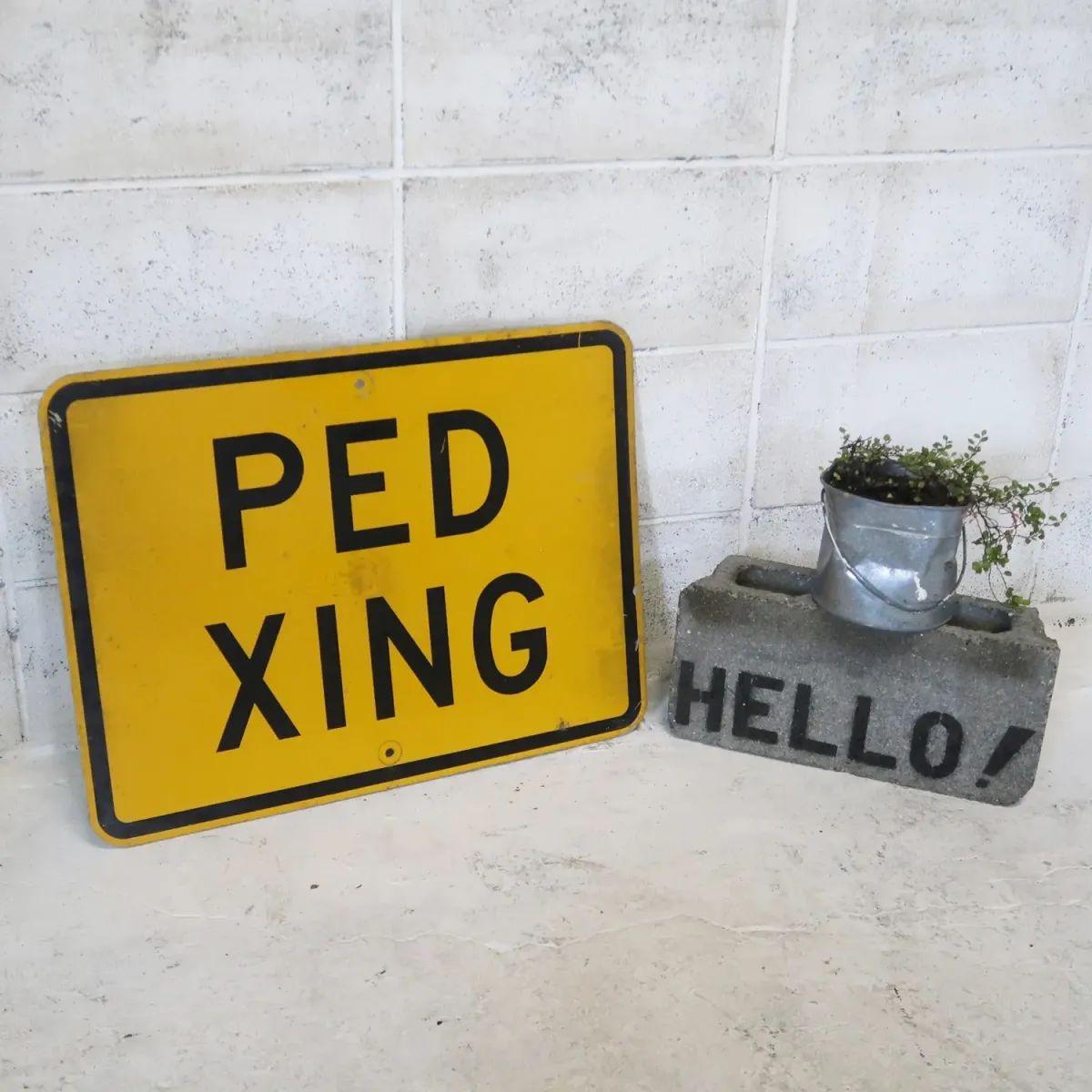 PED XING ビンテージ ロードサイン