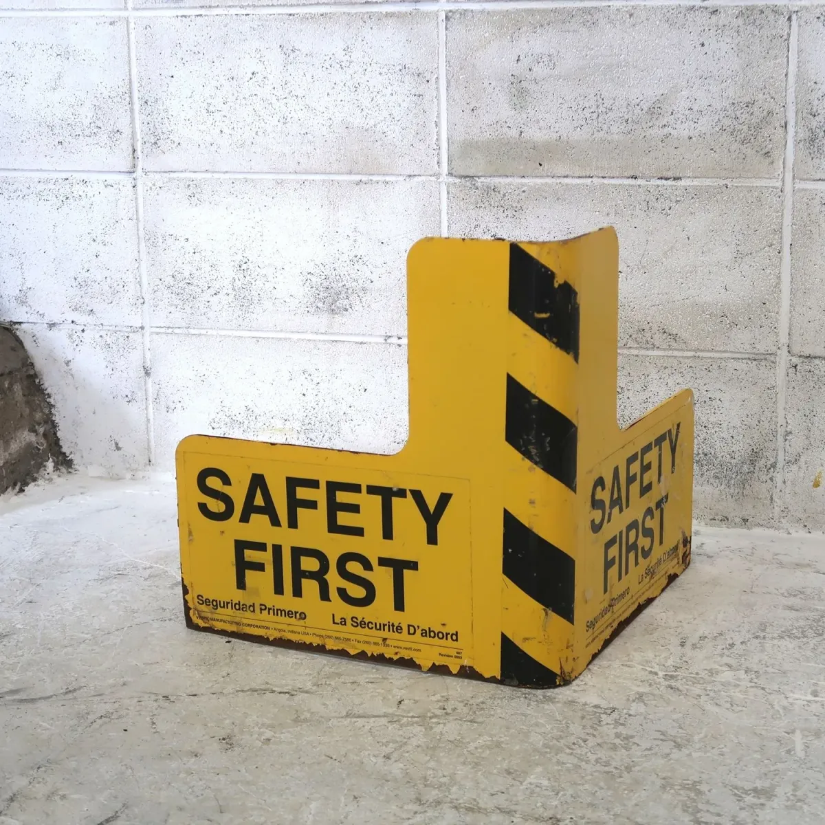 コーナーガード SAFETY FIRST