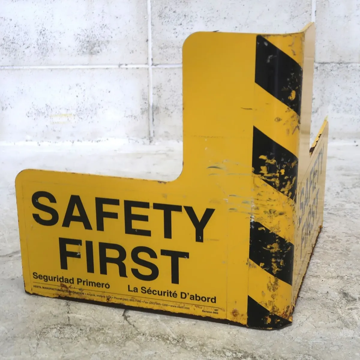 コーナーガード SAFETY FIRST