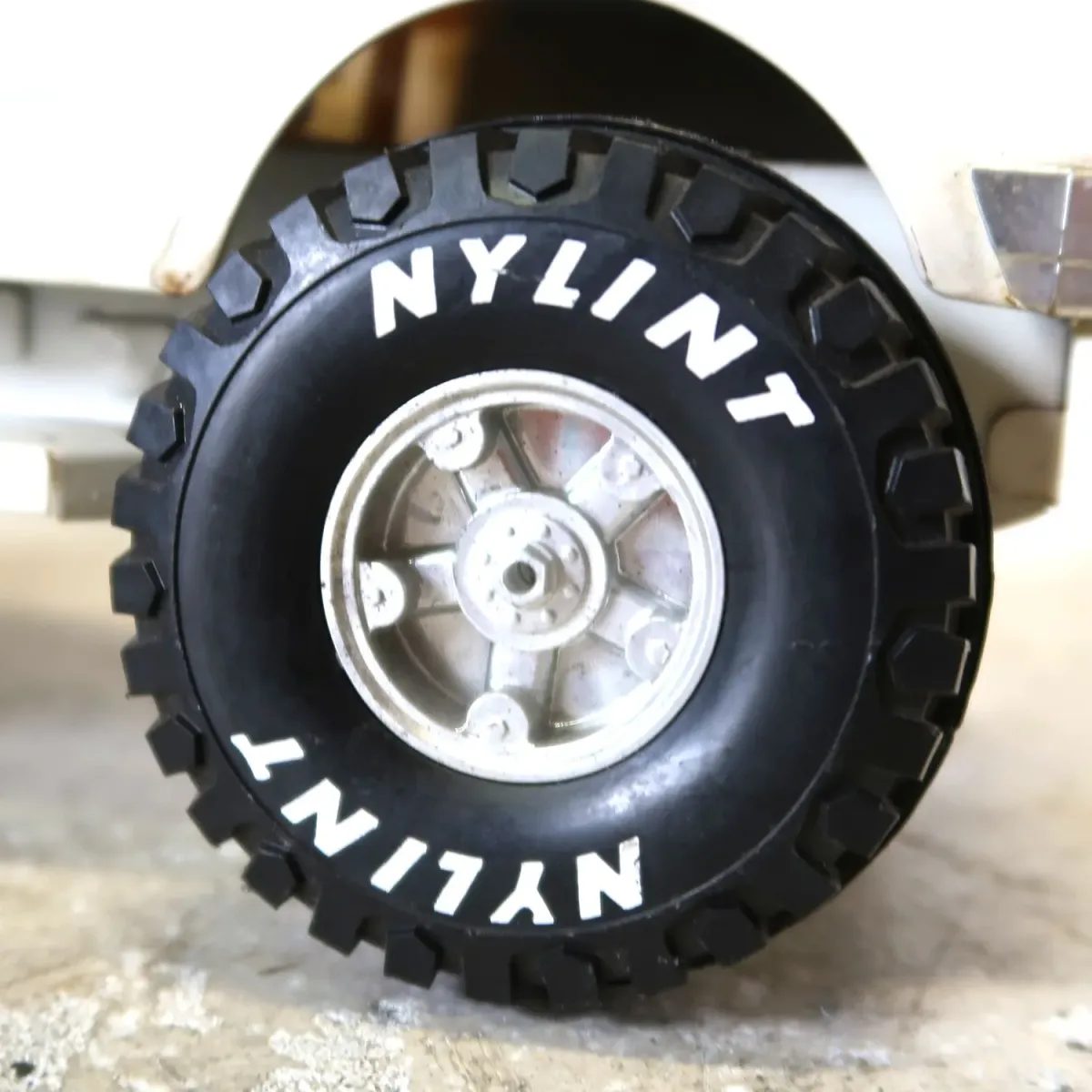 NYLINT社製 NAPA トラック ミニカー