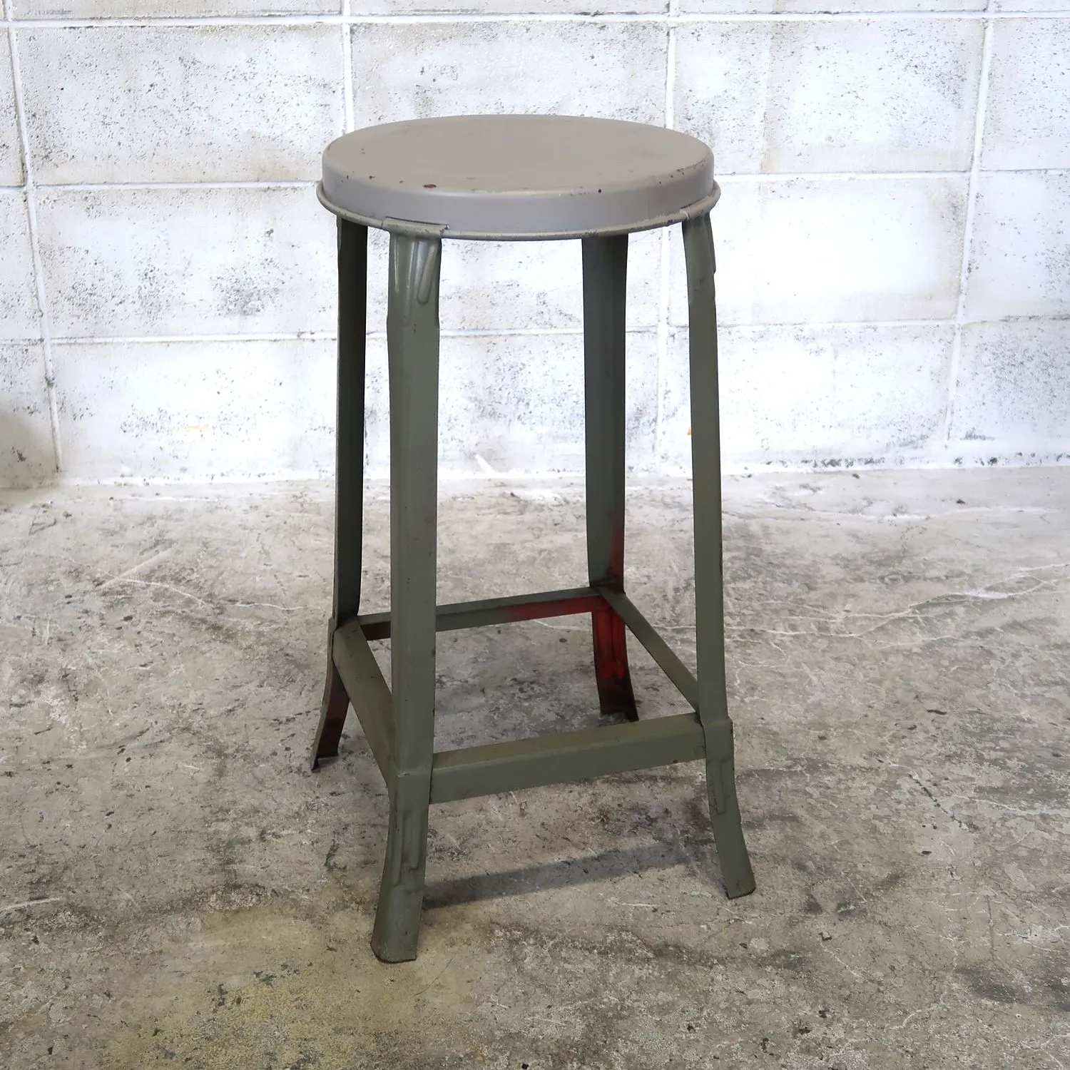 ヴィンテージ　メタル　スツール 7807004_1.jpg?v=1723151437