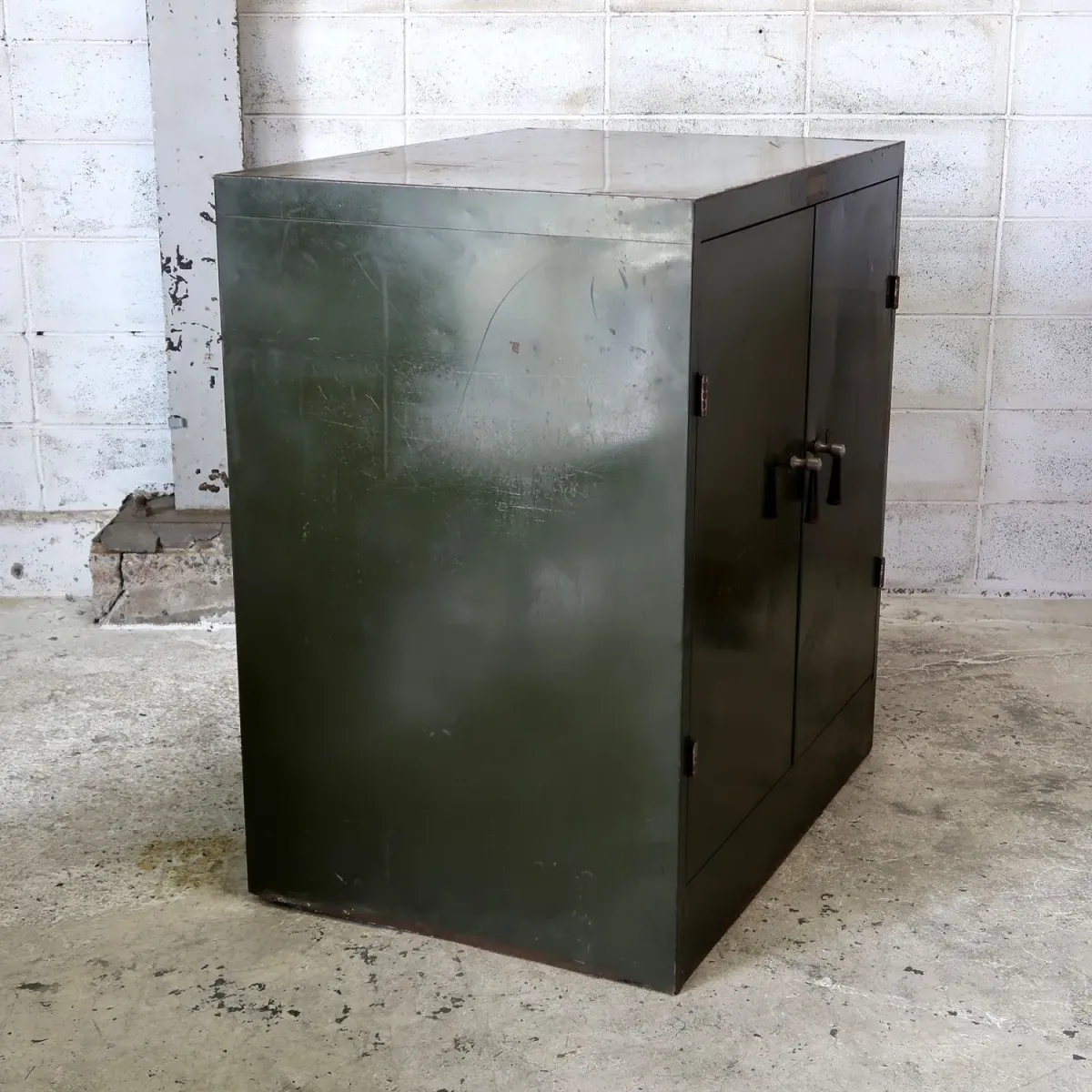 Socal Safe Company ビンテージ 大型キャビネット