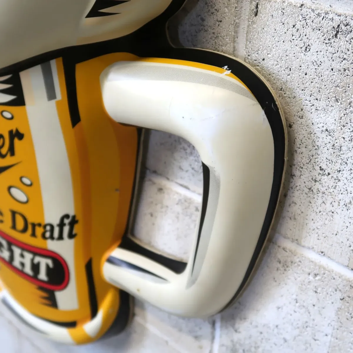 Miller LIGHT ウォールサイン