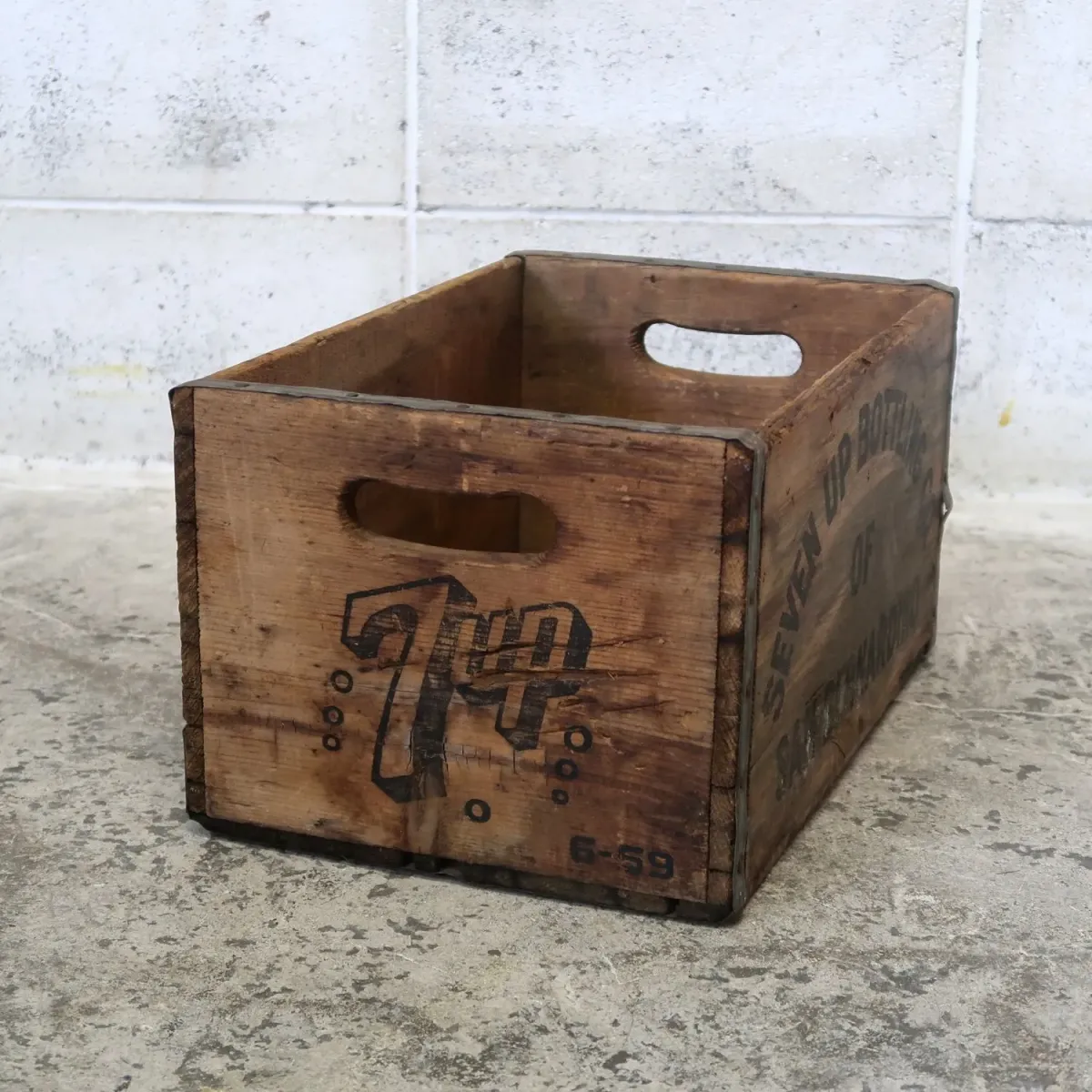 7up ビンテージ ウッドボックス