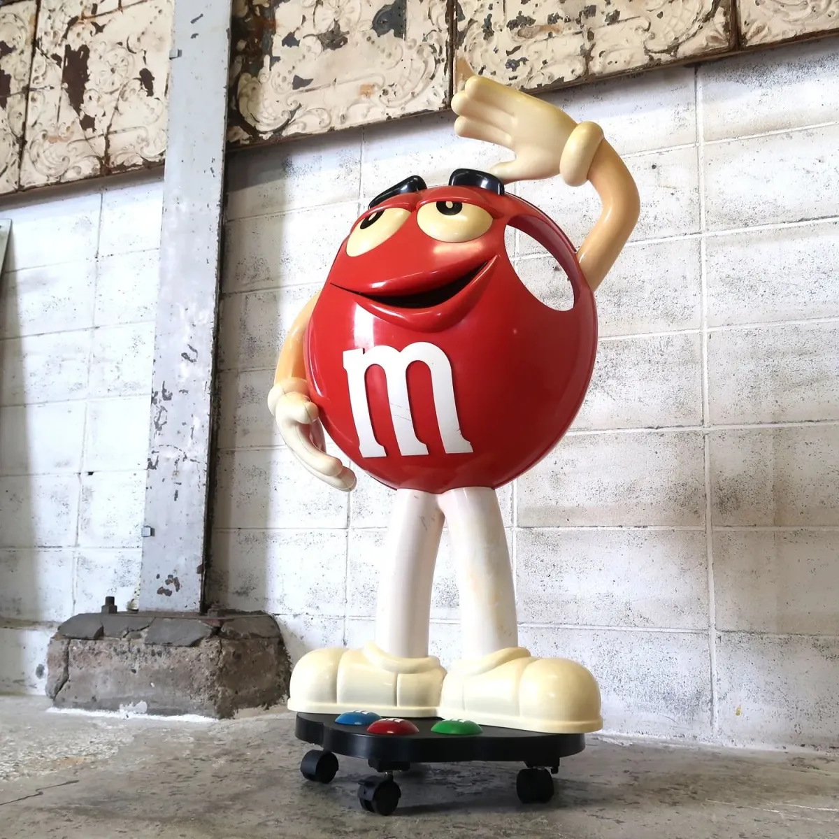 M&M's レッド 大型 ストアディスプレイ