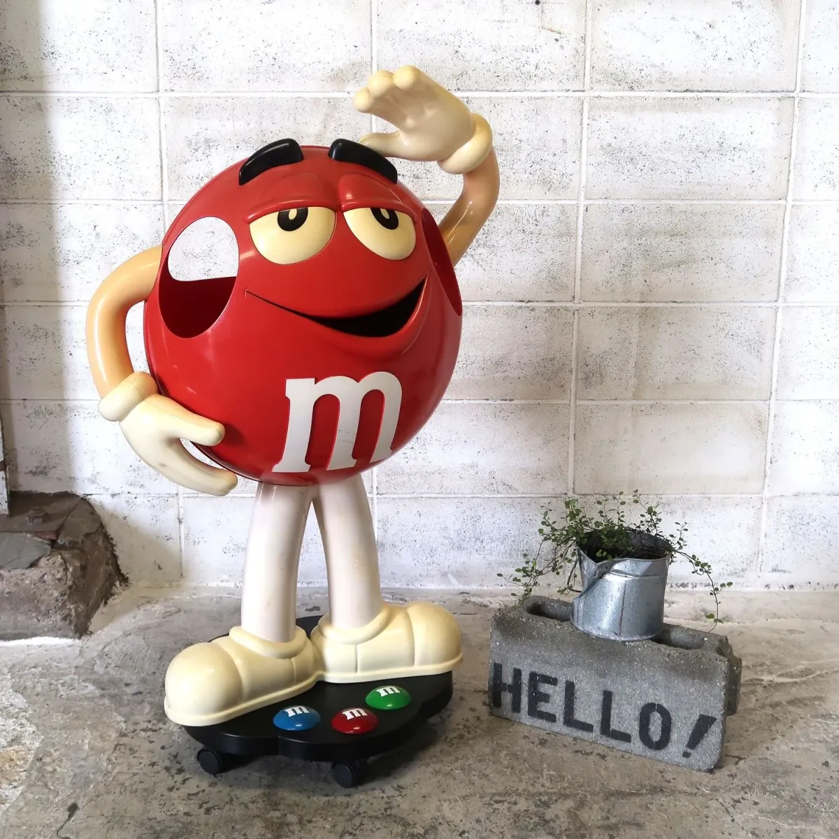 M&M's レッド 大型 ストアディスプレイ