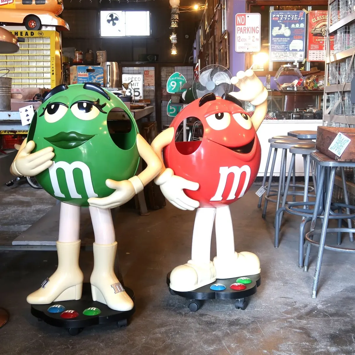 M&M's レッド 大型 ストアディスプレイ