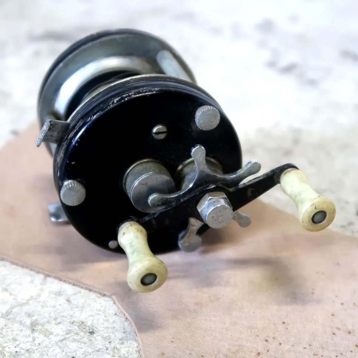 ABU Ambassadeur 5000C リール
