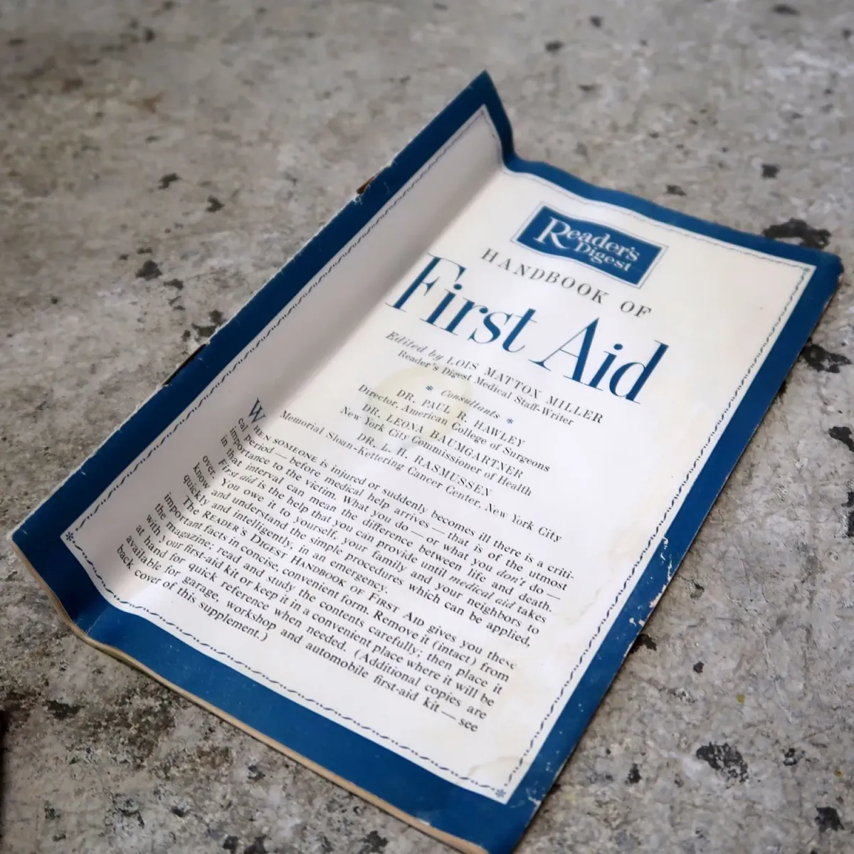 Rexall FIRST AID メタルボックス