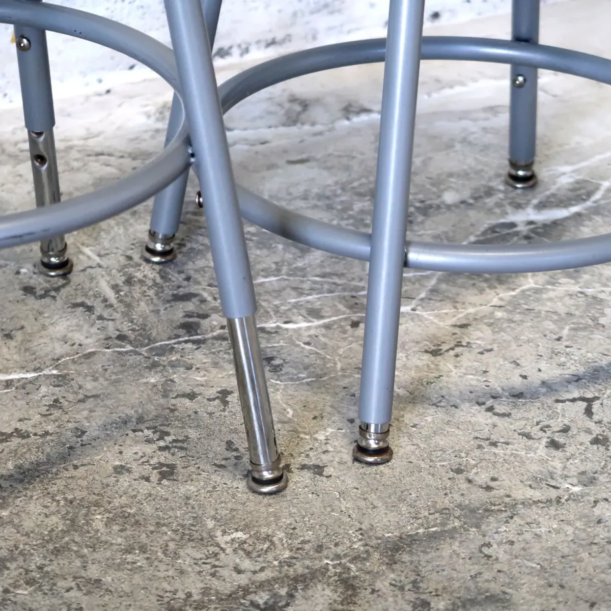 National Public Seating メタルスツール 3脚セット