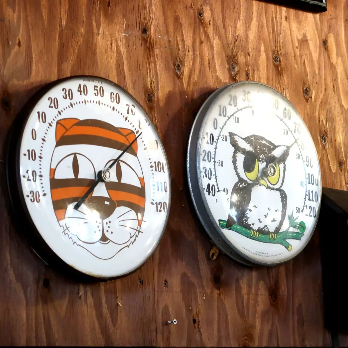 ビンテージ タイガーモチーフ サーモメーター