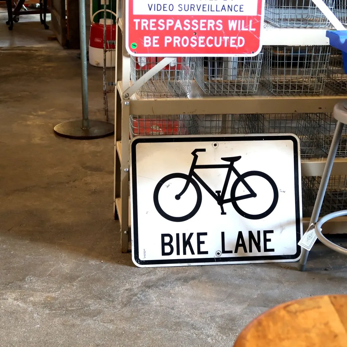 BIKE LANE ビンテージ ロードサイン