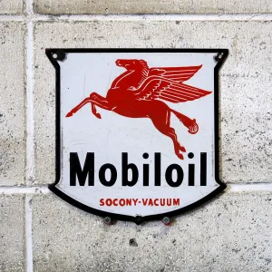 Mobiloil ホーロー看板