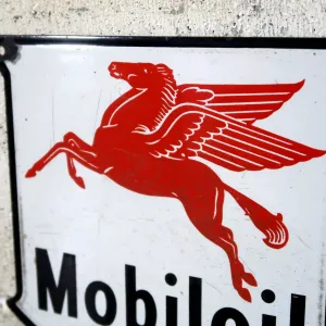 Mobiloil ホーロー看板