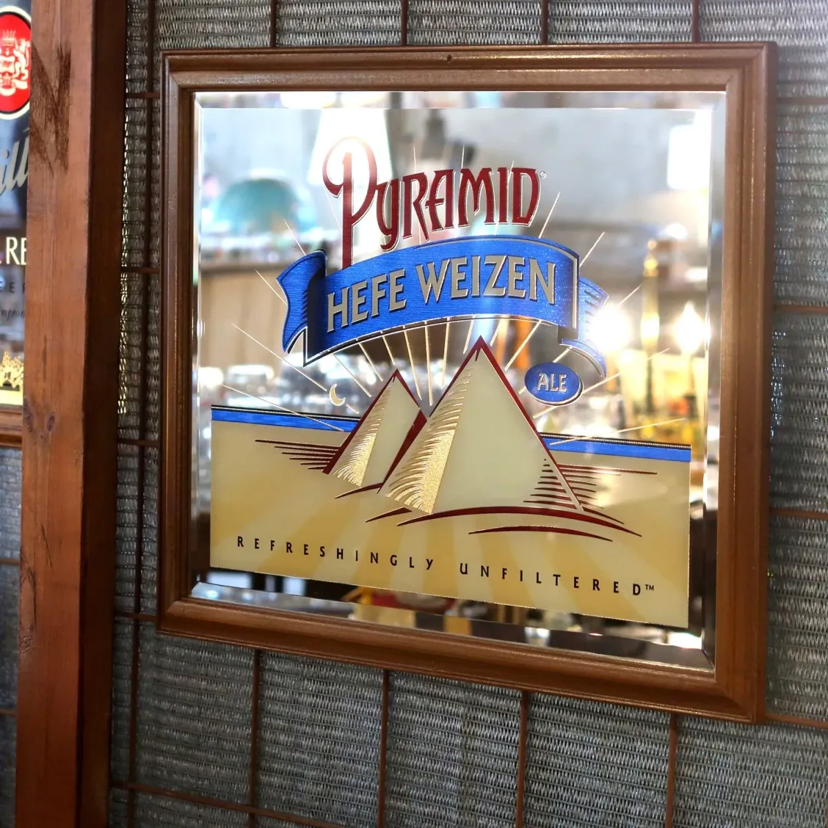 PYRAMID HEFE WEIZEN ビンテージ パブミラー