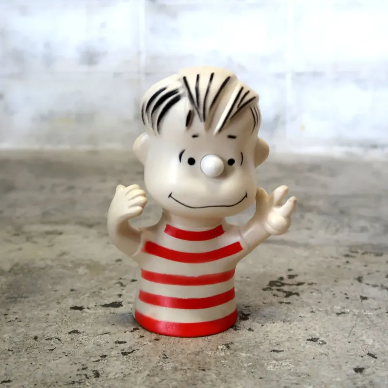 AVON ビンテージ ソフビドール PEANUTS ライナス