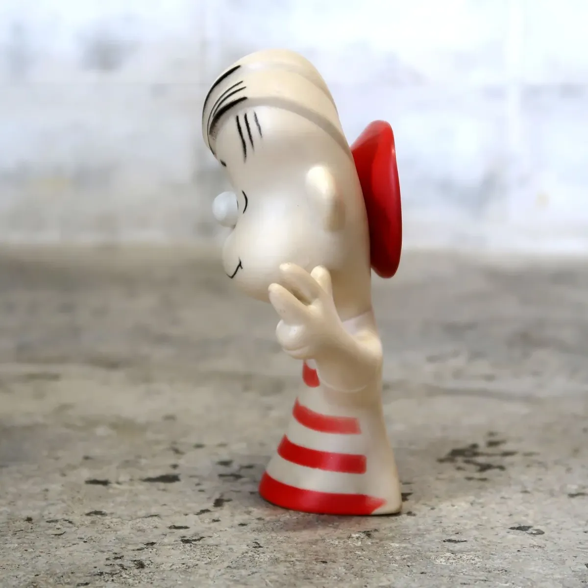 AVON ビンテージ ソフビドール PEANUTS ライナス