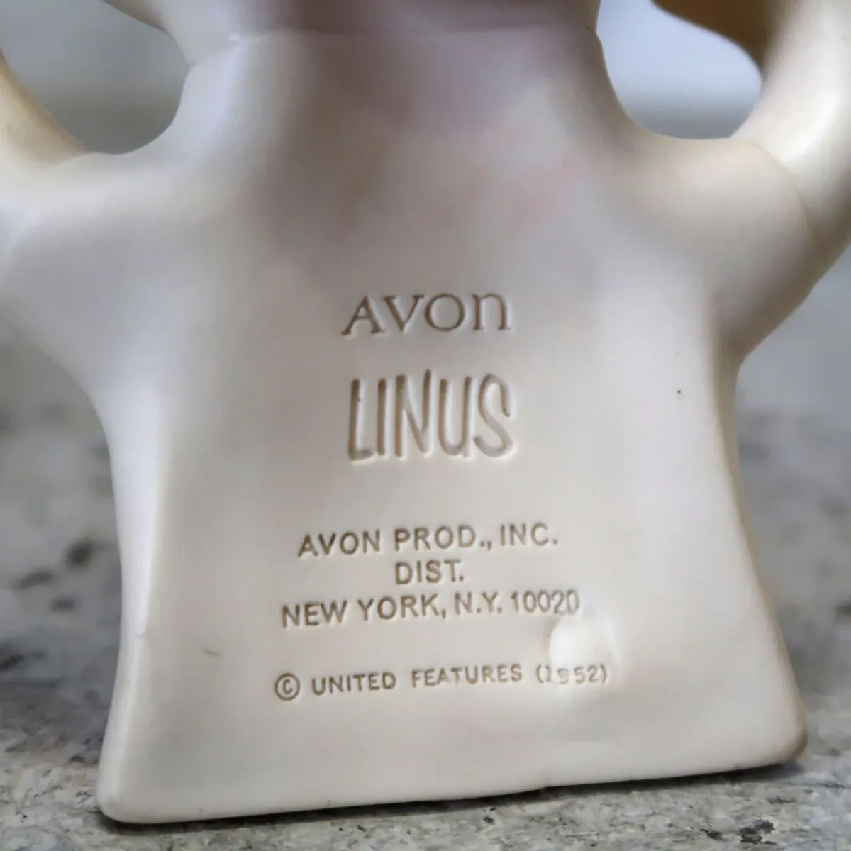 AVON ビンテージ ソフビドール PEANUTS ライナス