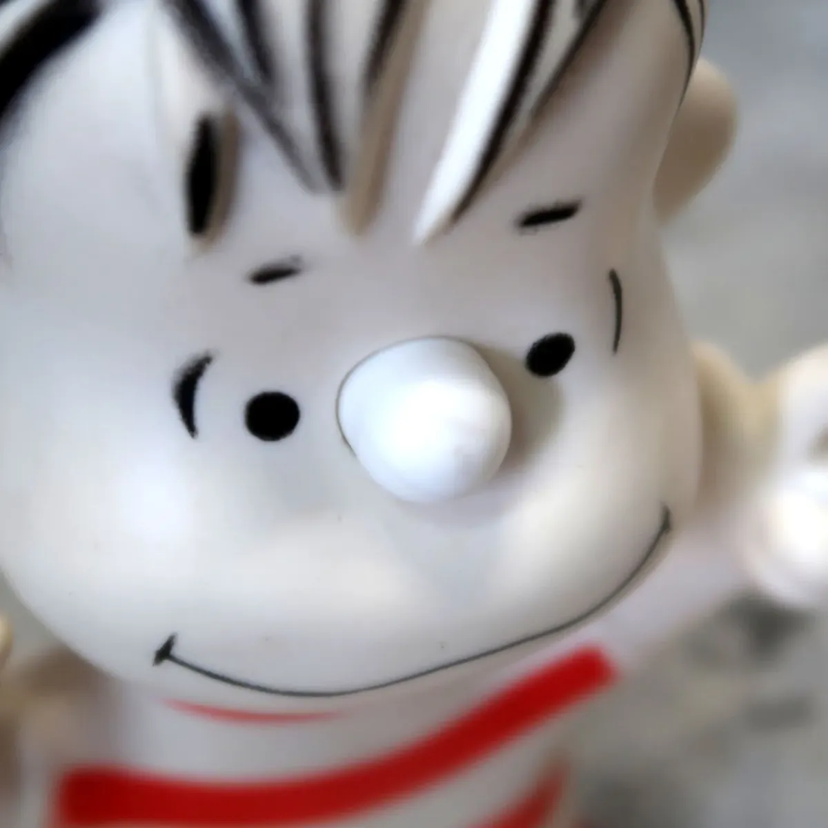 AVON ビンテージ ソフビドール PEANUTS ライナス
