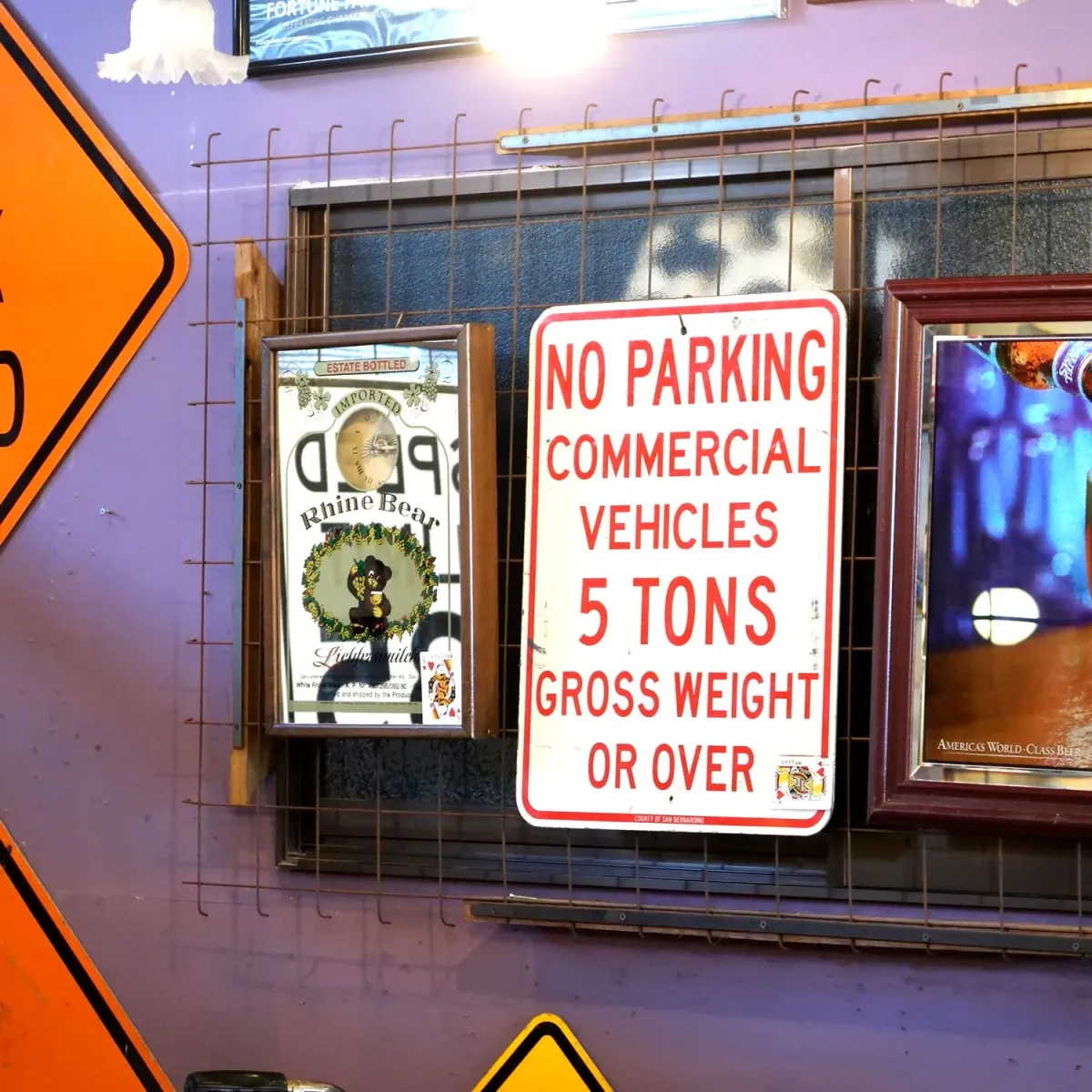 ロードサイン NO PARKING