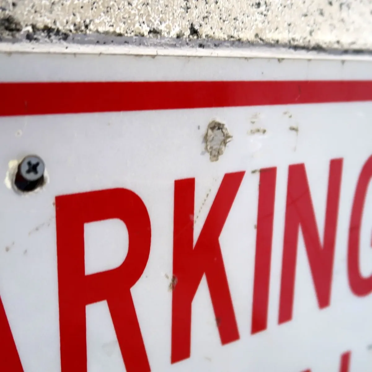 ロードサイン NO PARKING