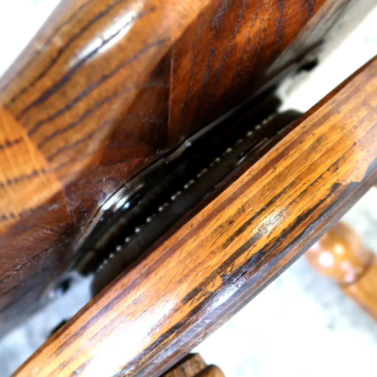 H.W. HULL & SONS アンティーク ウッドスツール オーク