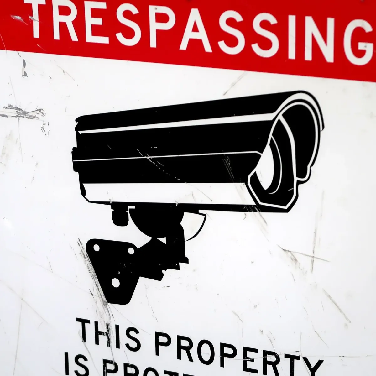 NO TRESPASSING メタルサイン