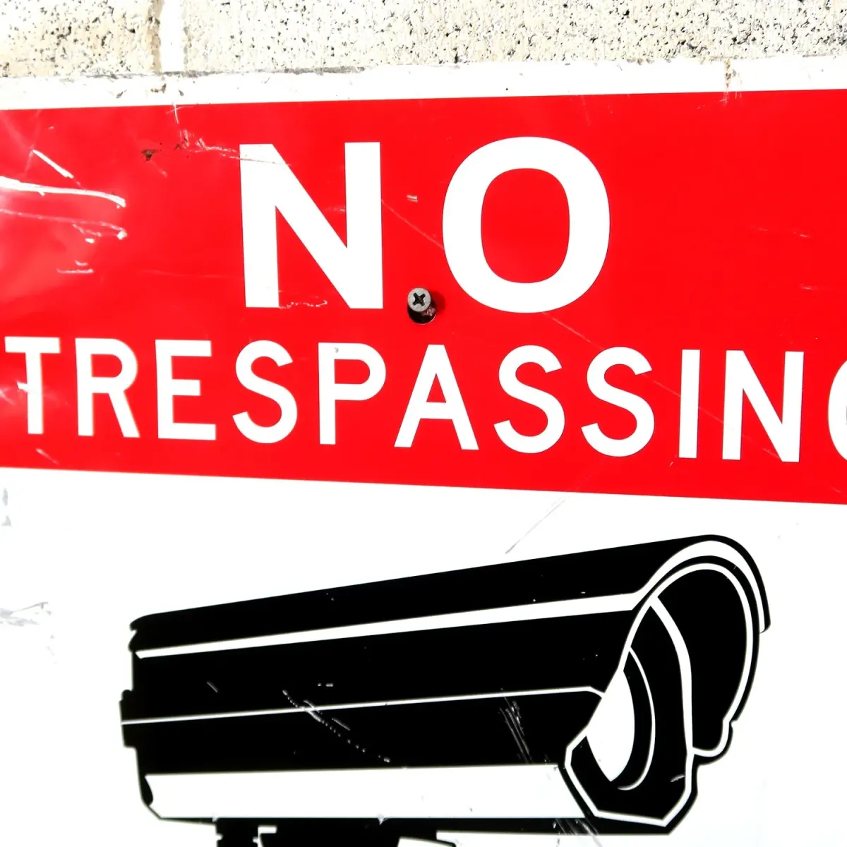 NO TRESPASSING メタルサイン