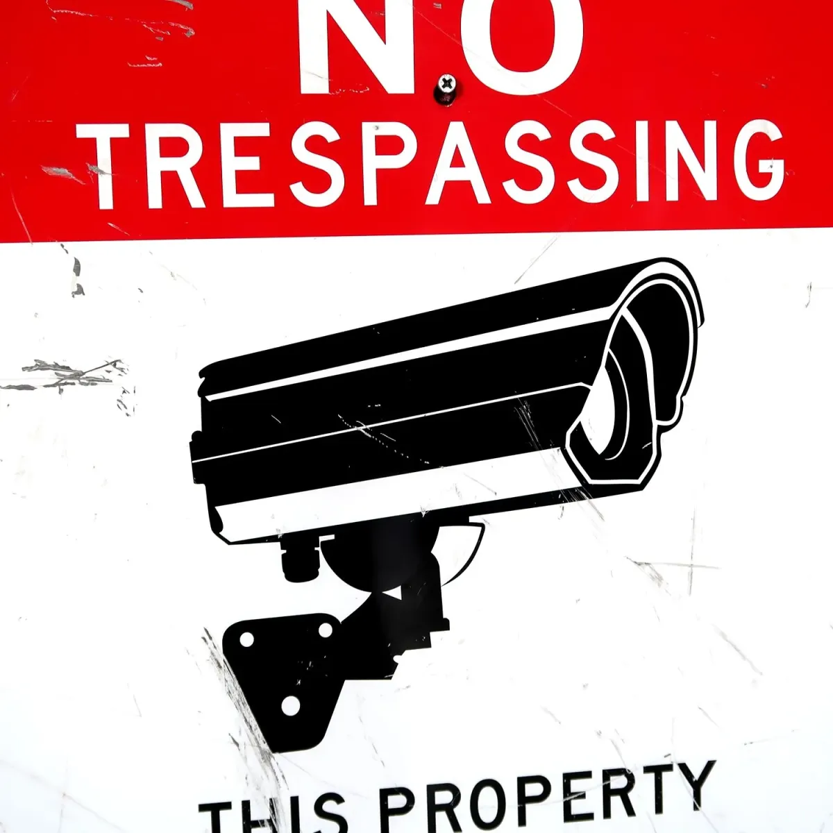 NO TRESPASSING メタルサイン