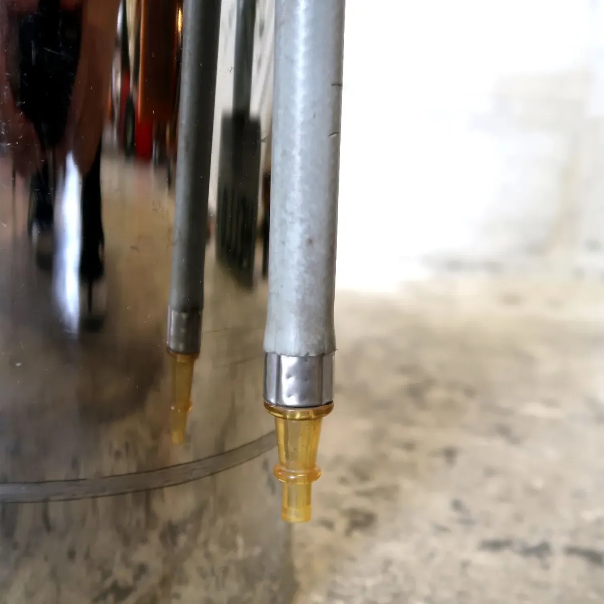 ビンテージ 消火器 クロムメッキ