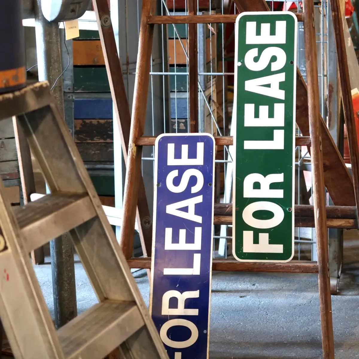 FOR LEASE メタルサイン