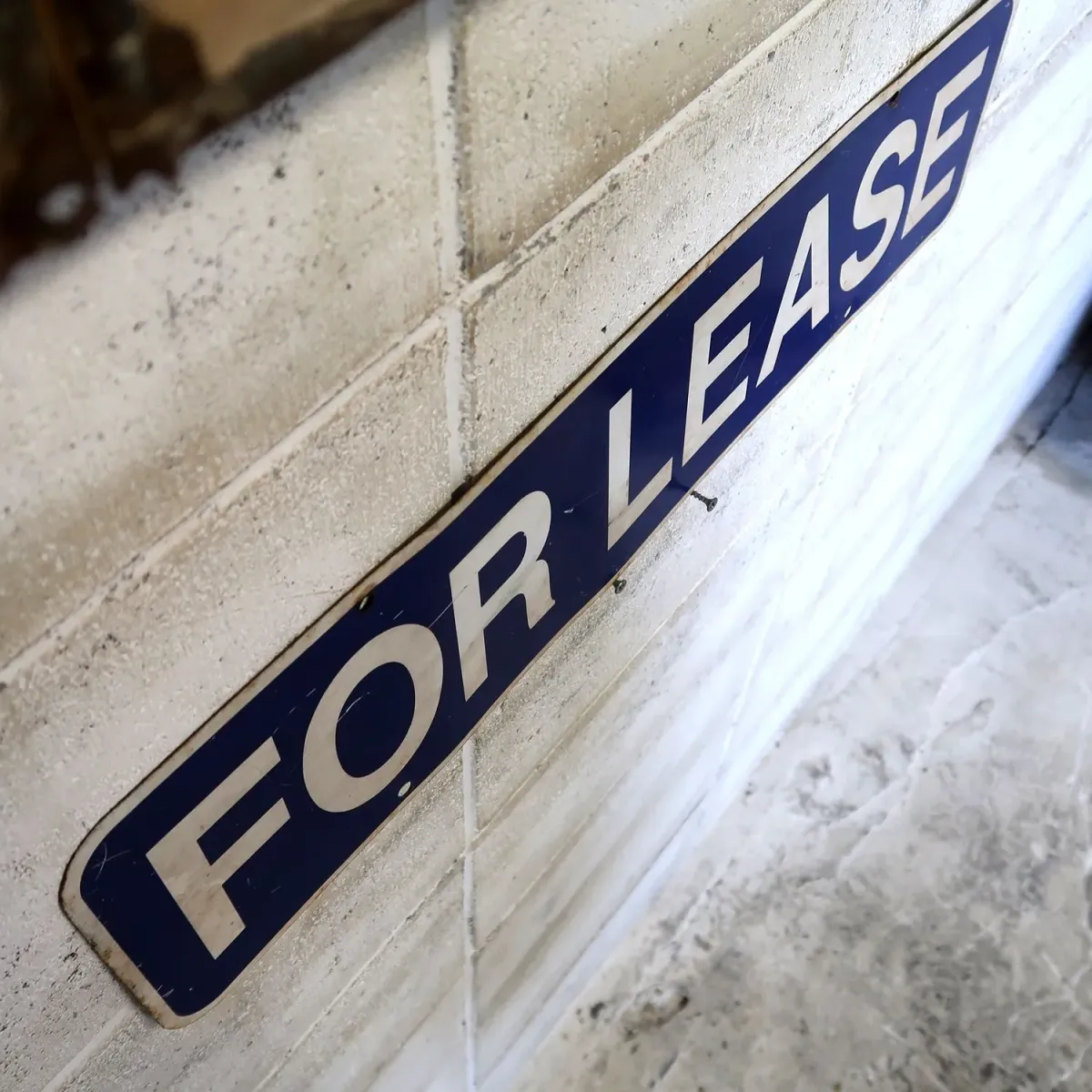 FOR LEASE メタルサイン