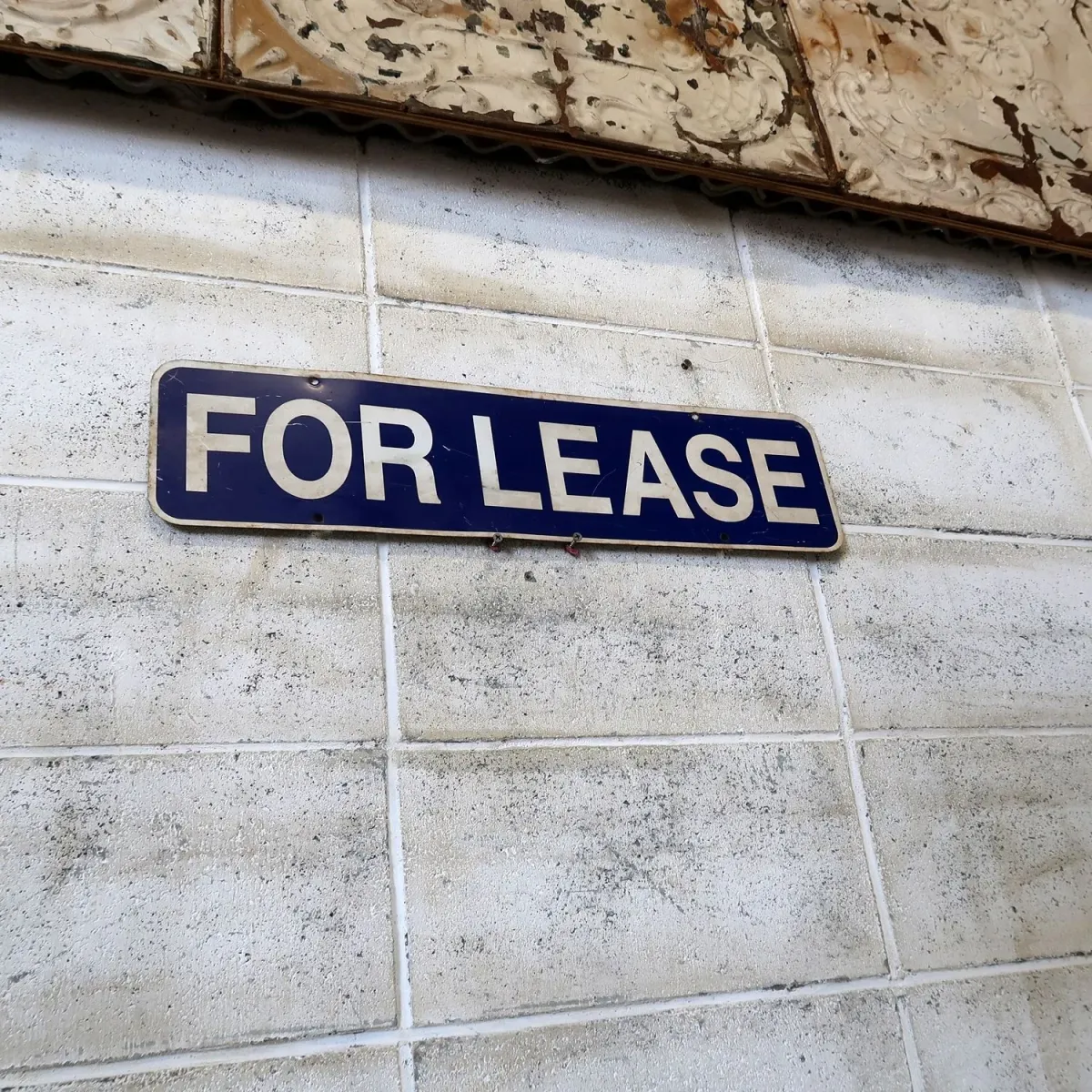 FOR LEASE メタルサイン